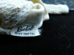 0876 BARBIE CHEERLEADER SWTR LABEL